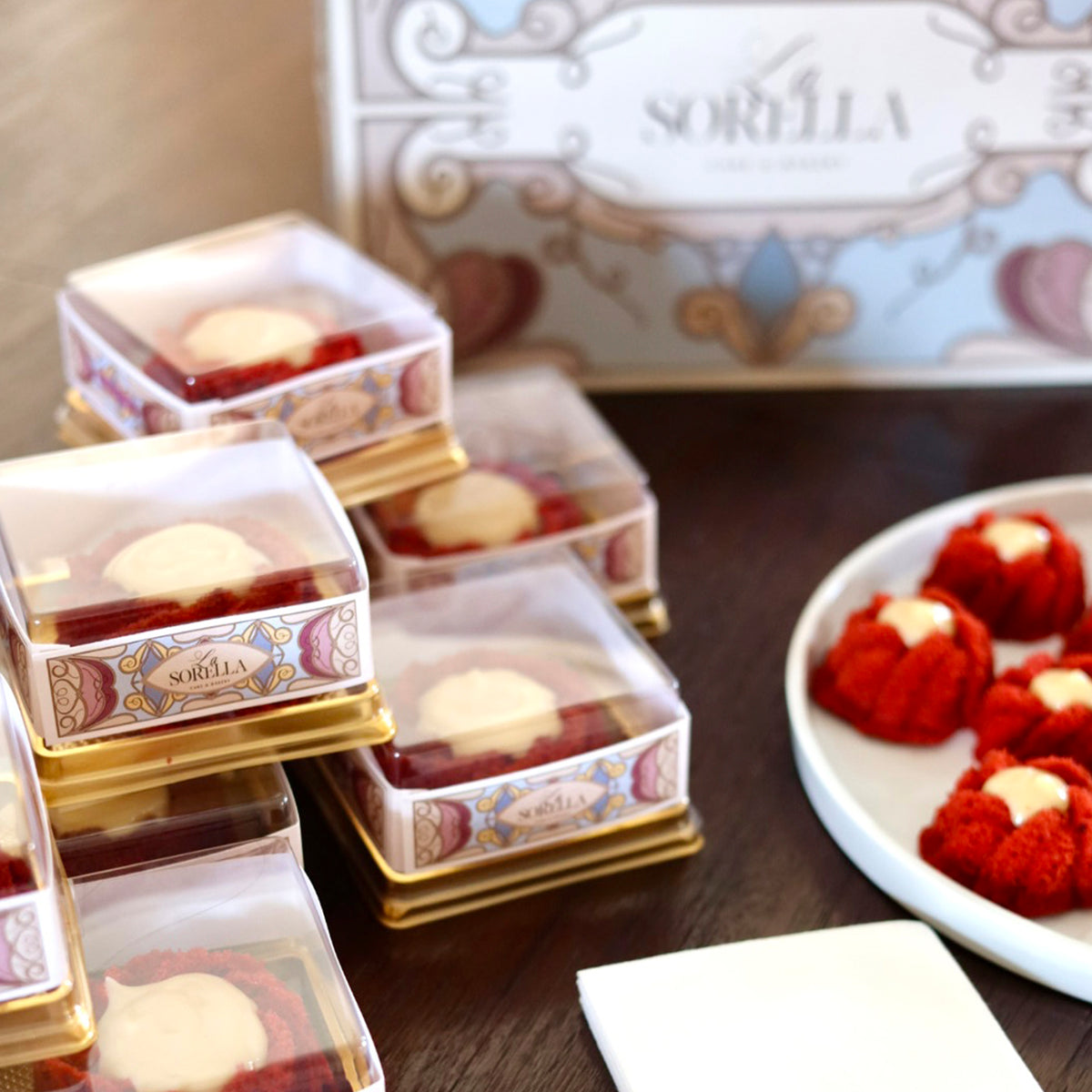 La Sorella mini bundt cakes arranged for gifting
